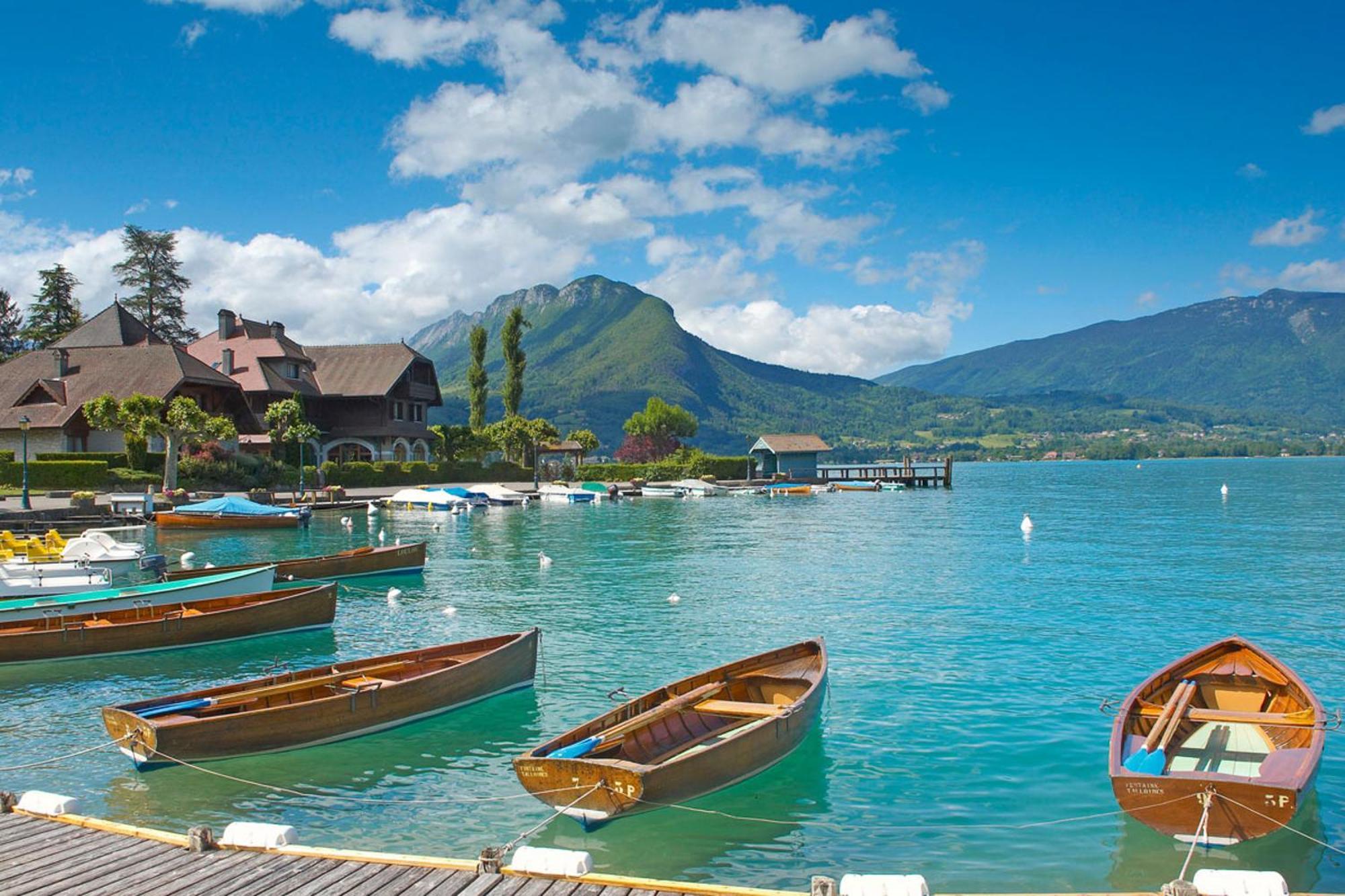 Reflet Bleu Du Lac D'Annecy 3 Etoiles - Face Au Lac, Parking Gratuit, Paddle Board Doussard Exterior photo